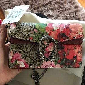 Brand new super mini Gucci bloom purse